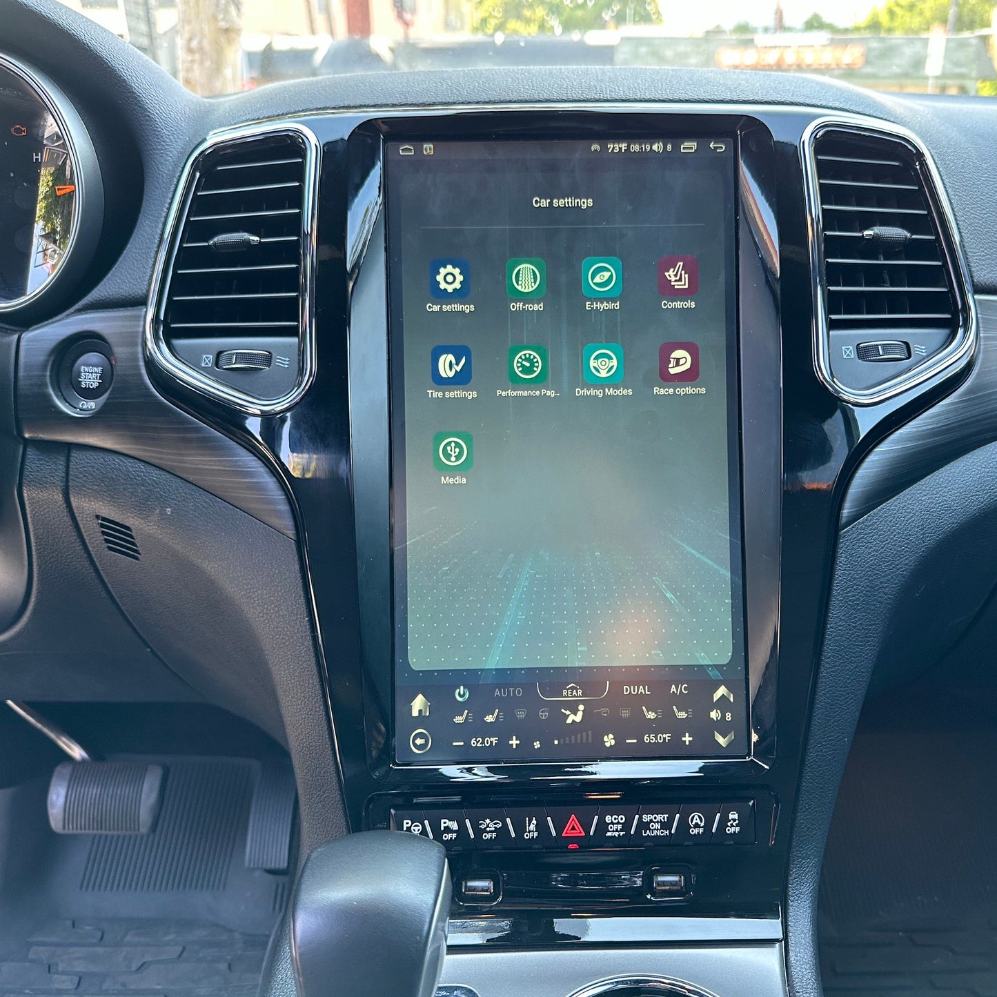 13.6" Vertical Screen Android 13 Fast boot Navigation Radio for Jeep Grand Cherokee 2014 - 2022 In-Dash audio/video players head unit stereo online Phoenix Automotive Android Radio Tesla-style T-style XL Large screen Vertical screen big screen Linkswell inc x knob joying Aucar auto AutoTecPro Navigation Systems Rhino dasaita American muscle nifty city merge screens seicane car radio