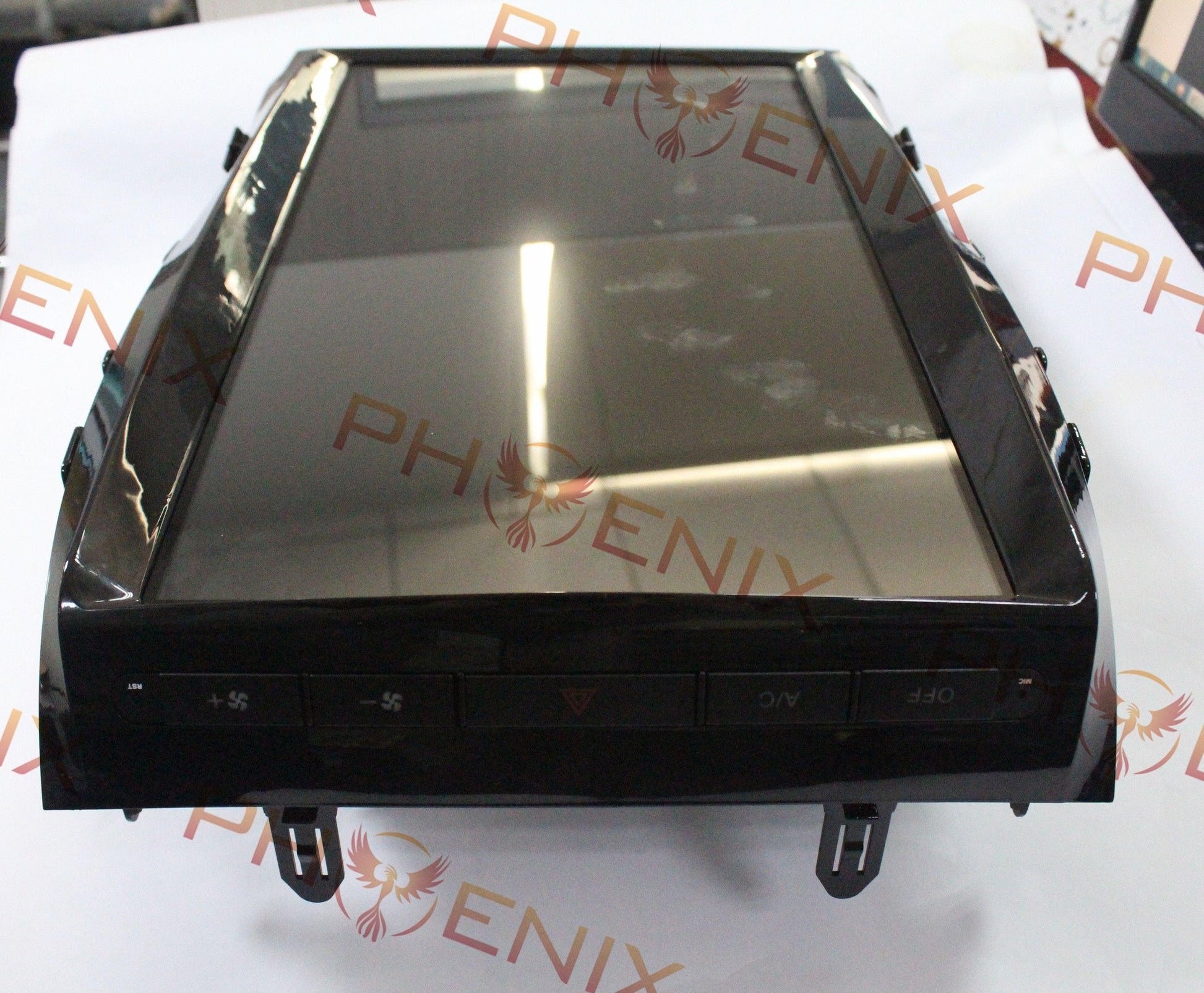 17" Vertical Screen Navi Radio for Toyota Land Cruiser LC200 2008 - 2015 | Phoenix Automotive