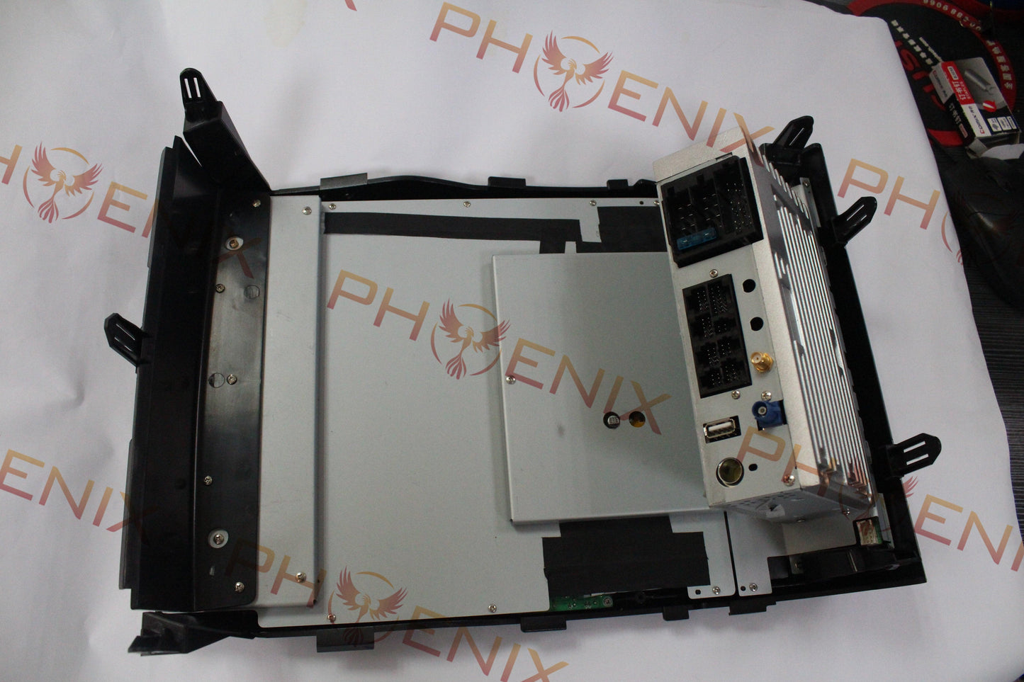 17" Vertical Screen Navi Radio for Toyota Land Cruiser LC200 2008 - 2015 | Phoenix Automotive