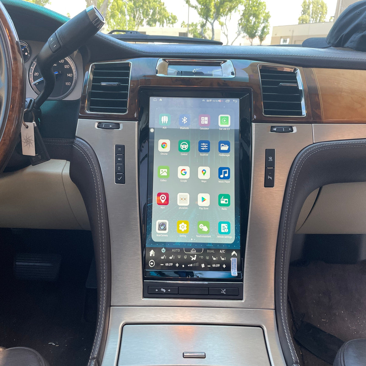 [ NEW ] 13.6" Android 13 VERTICAL SCREEN Navigation Radio for Cadillac Escalade 2007 - 2014 | Phoenix Automotive