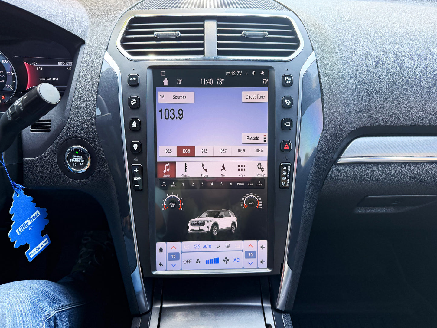 13.6" Android 13/14 Vertical Screen Navigation Radio for Ford Explorer 2011 - 2019