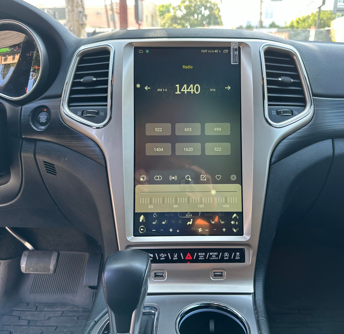 13.6" Vertical Screen Android 12 Fast boot Navigation Radio for Jeep Grand Cherokee 2011 - 2022 | Phoenix Automotive