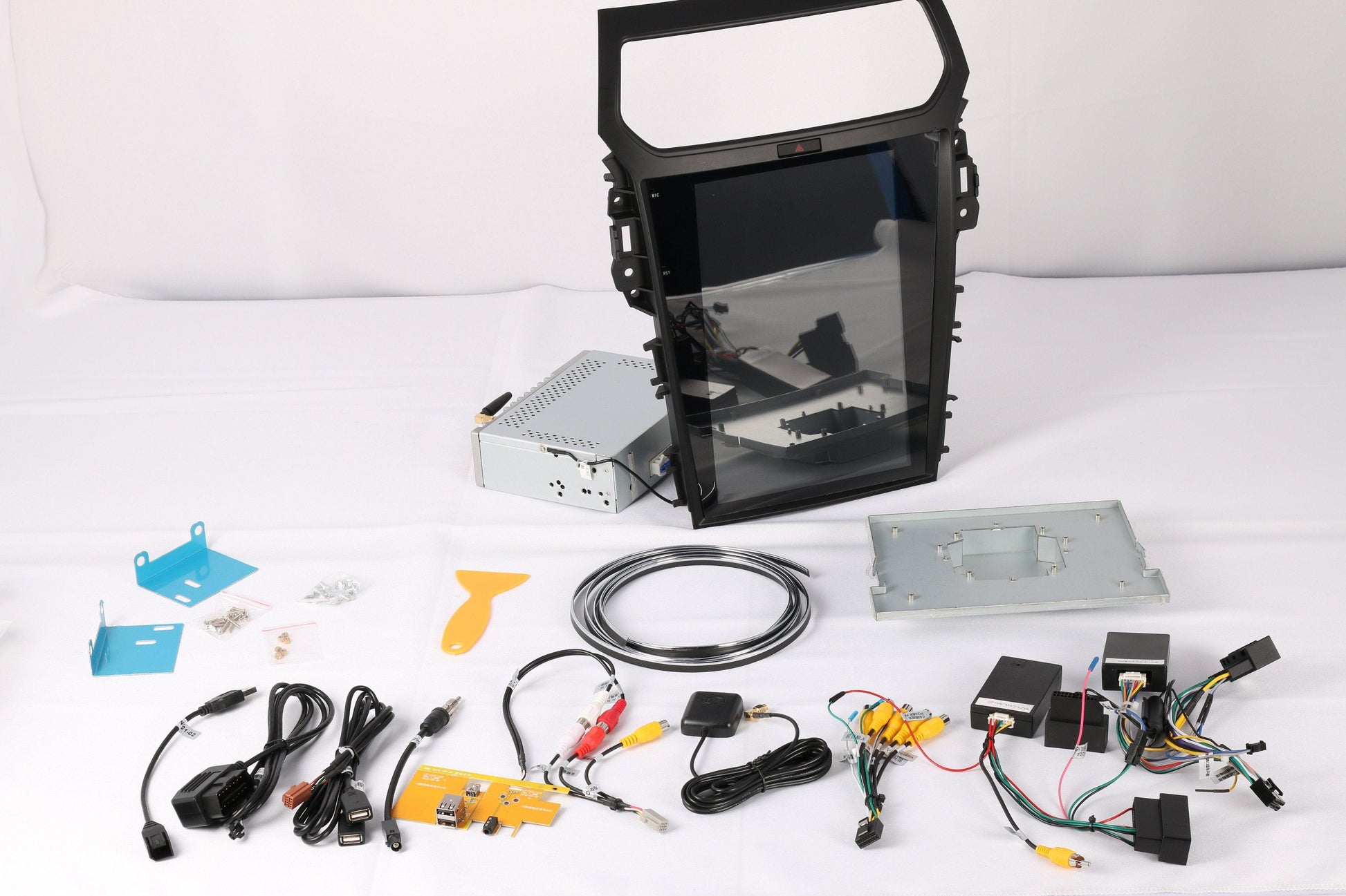 12.1" Android 7.1 fast boot Navigation Radio for Ford Explorer 2011 - 2019 - Smart Car Stereo Radio Navigation | In-Dash audio/video players online - Phoenix Automotive